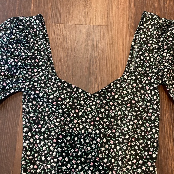 H&M Floral Dress - Picture 2 of 5